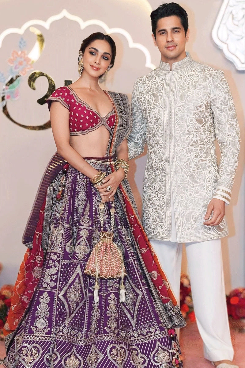Indian Actress Kiara Advani Beautiful Lehenga For Wedding