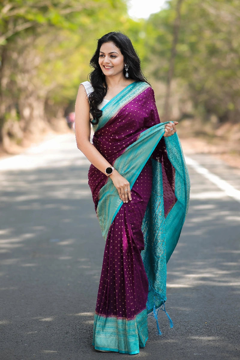 Double Colour Bandhani Designer Saree For Wedding
