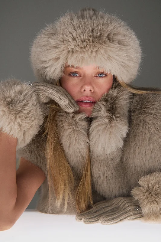 Courchevel Cashmere Faux Fur Beanie - Flax Heather/Oat