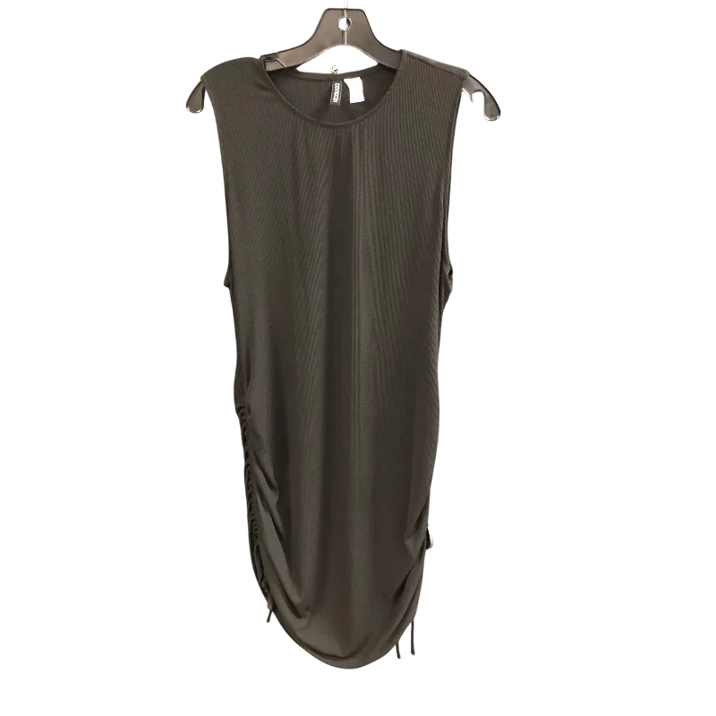 Dress Casual Short By Divided In Black, Size: Xl
